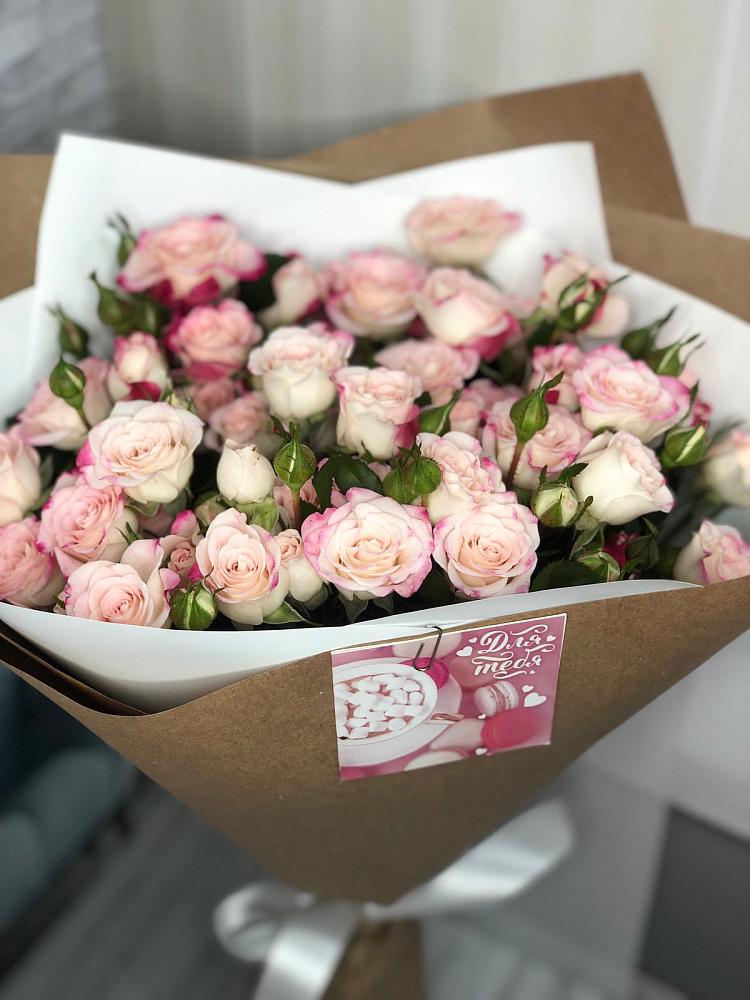 Букет цветов из: Розы в Десногорске