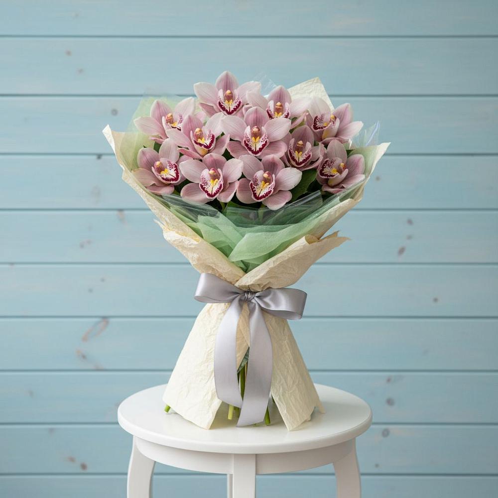 Букет цветов из: Орхидеи и Розы в Десногорске