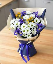 Букет цветов из:  Розы, Ирисы и Хризантемы в Десногорске