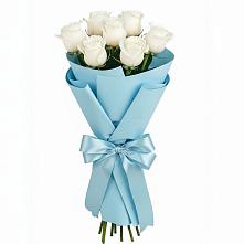 Букет 7 белых роз Проуд в Десногорске