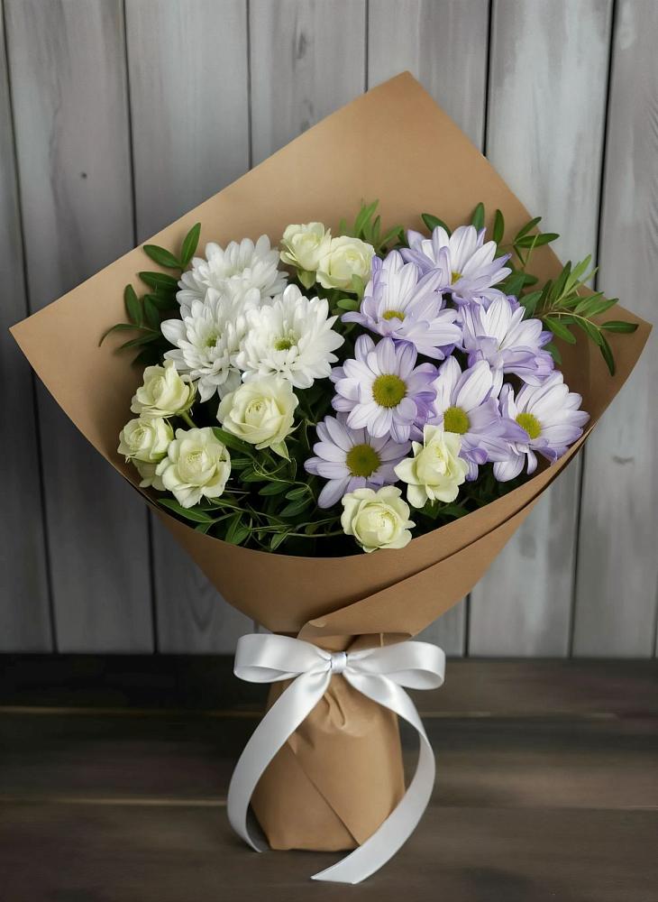 Букет цветов из: Хризантемы и Розы в Десногорске
